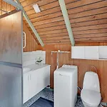 Holiday home 2 Bedroom Beautiful In